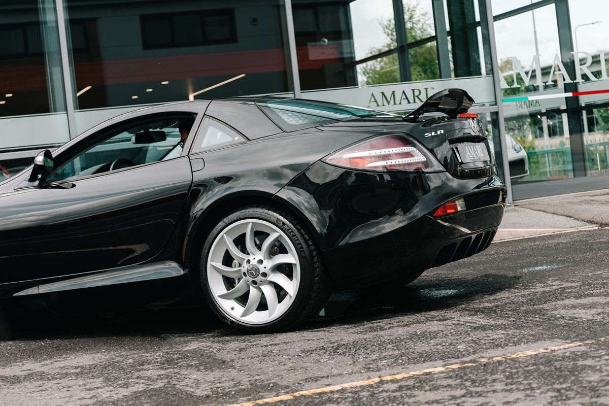 Mercedes-Benz Mclaren SLR Slr Mclaren