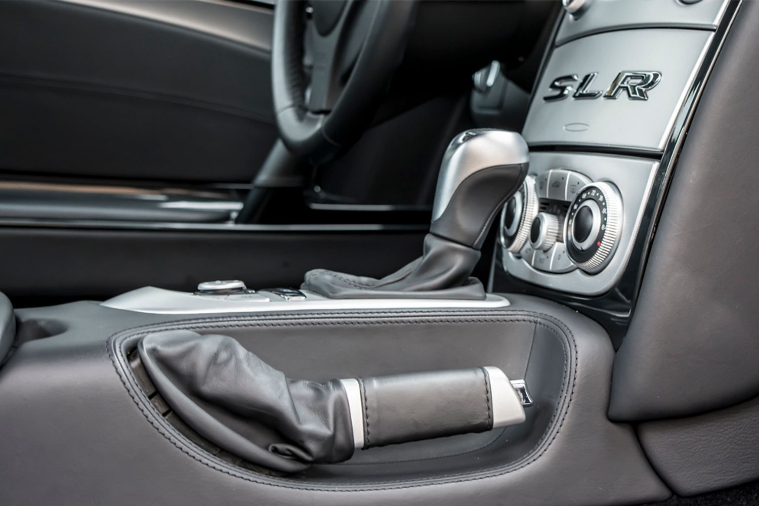 Mercedes-Benz Mclaren SLR Slr Mclaren