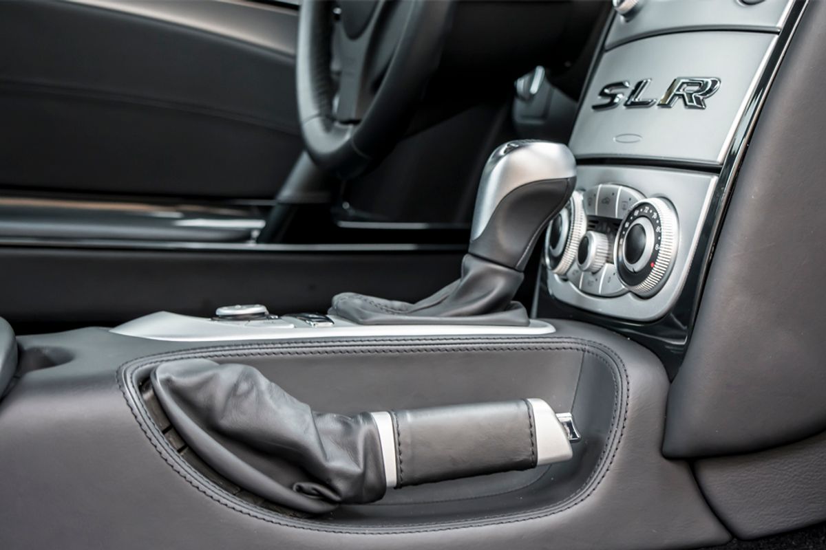 Mercedes-Benz Mclaren SLR Slr Mclaren