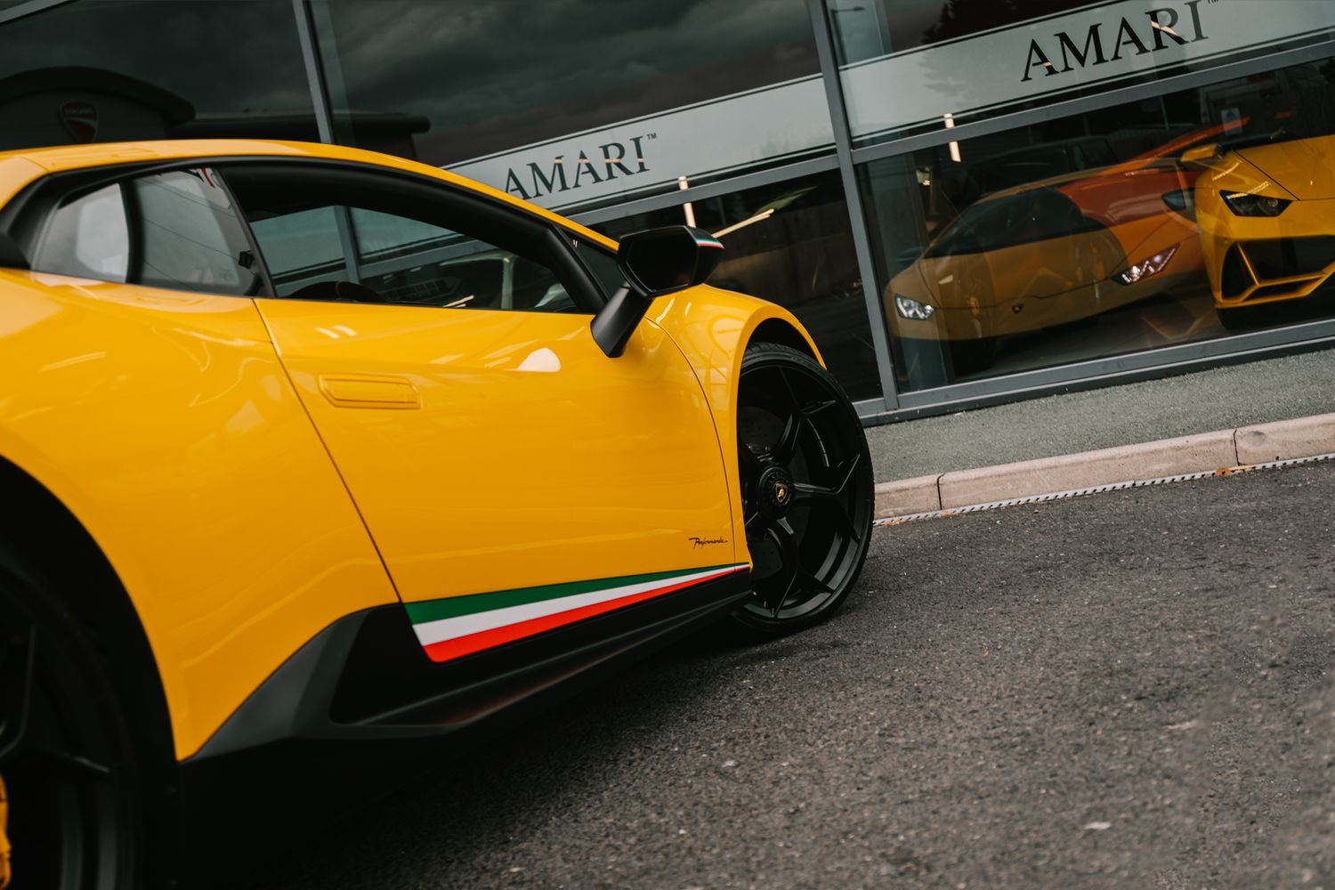 Lamborghini Huracan Coupe 5.2 Lp 640-4 Performante 2Dr Semi Automatic