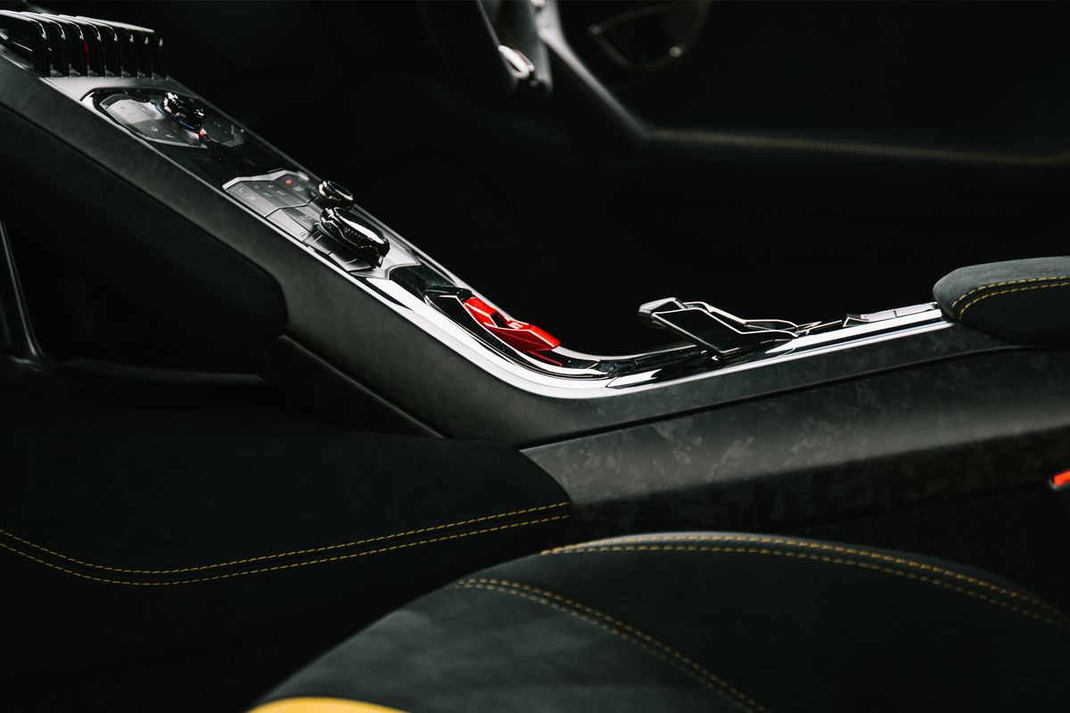 Lamborghini Huracan Coupe 5.2 Lp 640-4 Performante 2Dr Semi Automatic