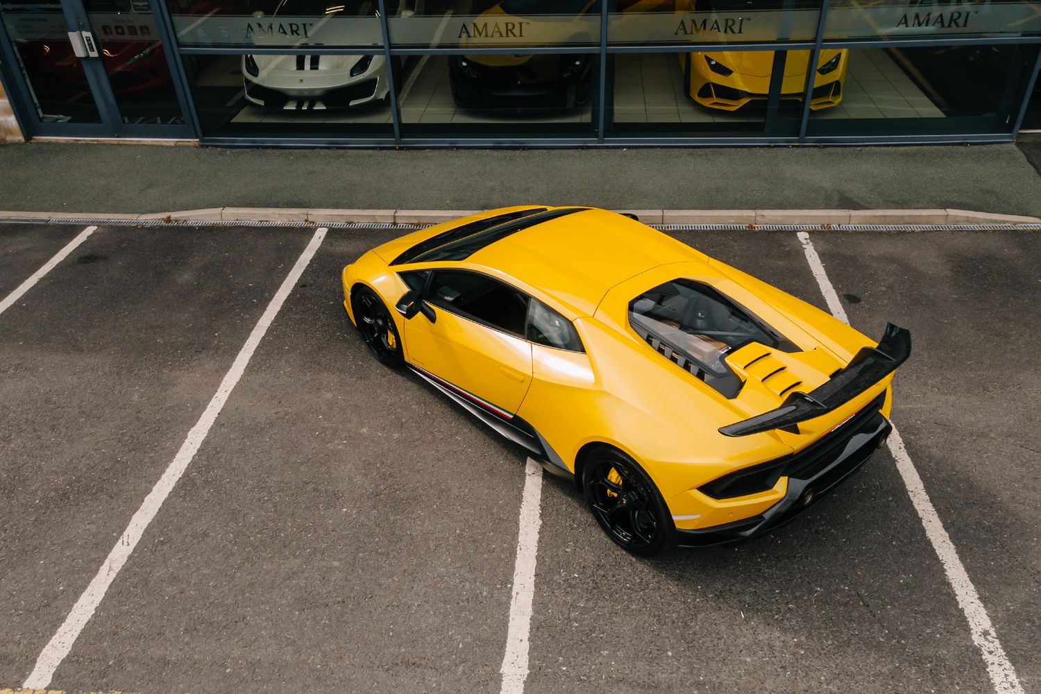 Lamborghini Huracan Coupe 5.2 Lp 640-4 Performante 2Dr Semi Automatic