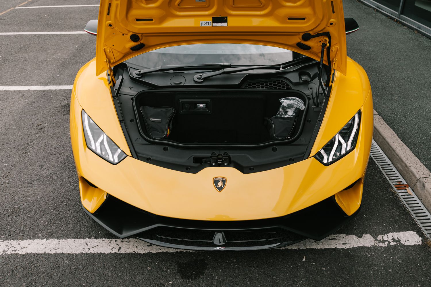 Lamborghini Huracan Coupe 5.2 Lp 640-4 Performante 2Dr Semi Automatic