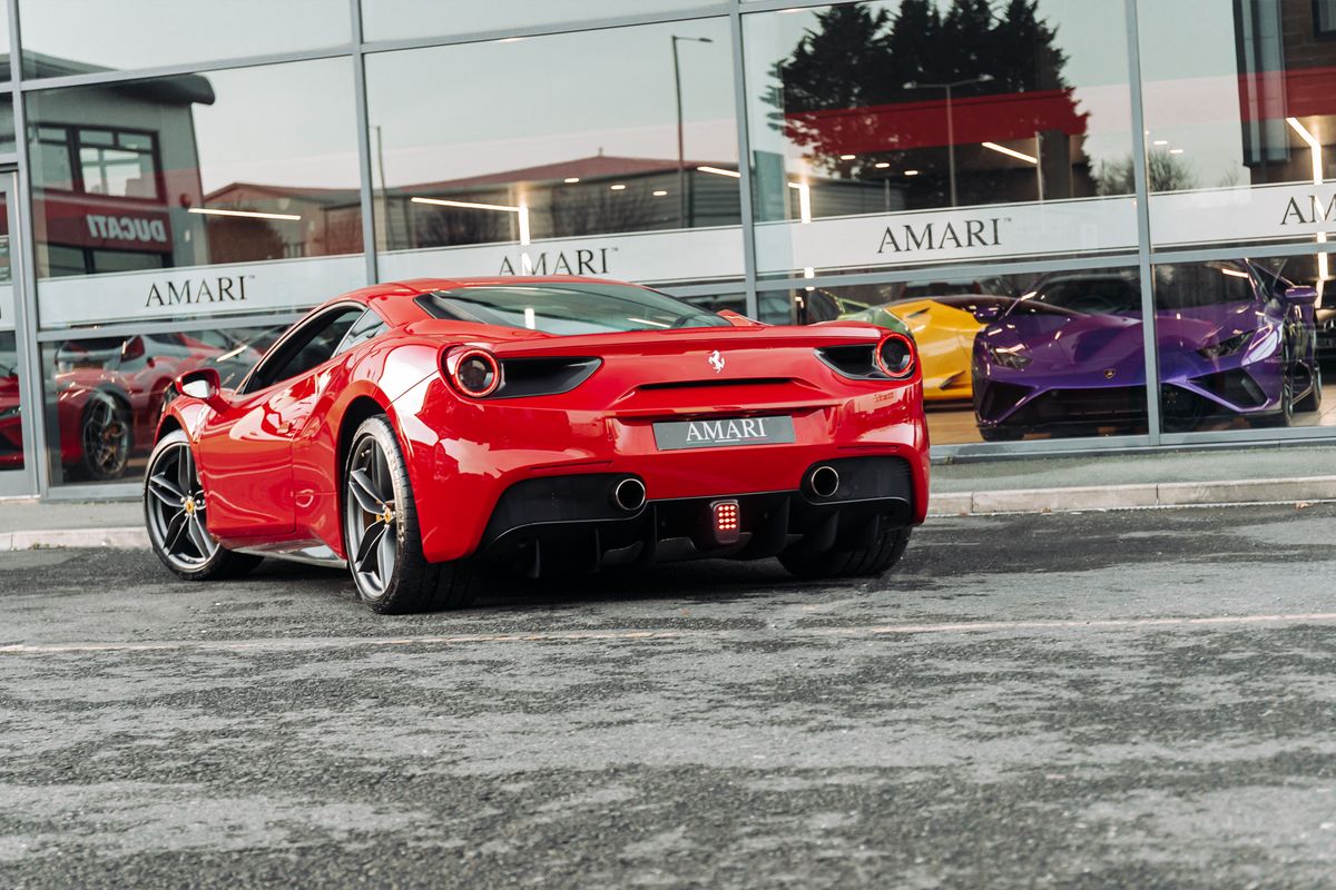 Ferrari 488 GTB 3.9 Gtb 2Dr Semi Automatic