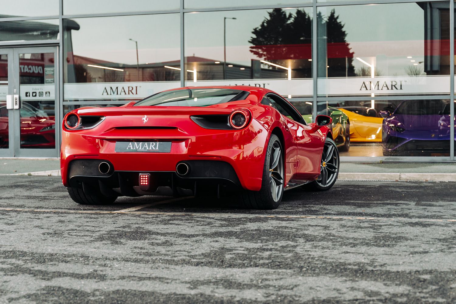 Ferrari 488 GTB 3.9 Gtb 2Dr Semi Automatic