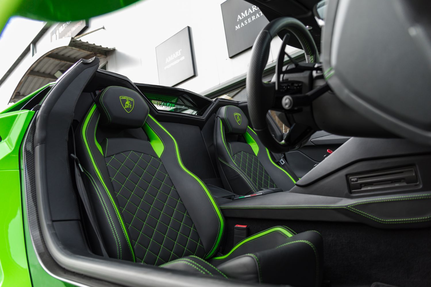 Lamborghini Aventador S Roadster 6.5 LP 740-4 S Roadster