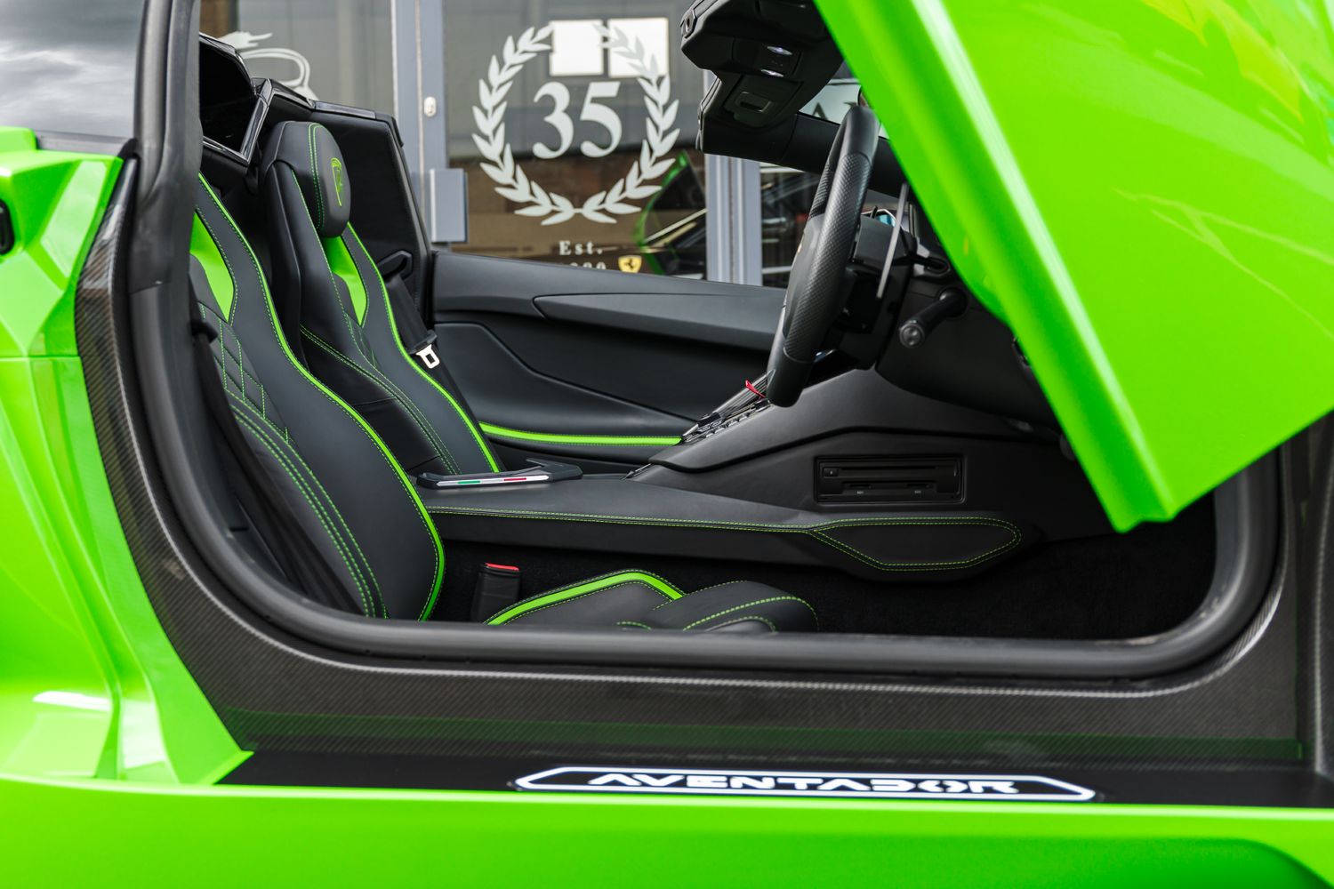 Lamborghini Aventador S Roadster 6.5 LP 740-4 S Roadster