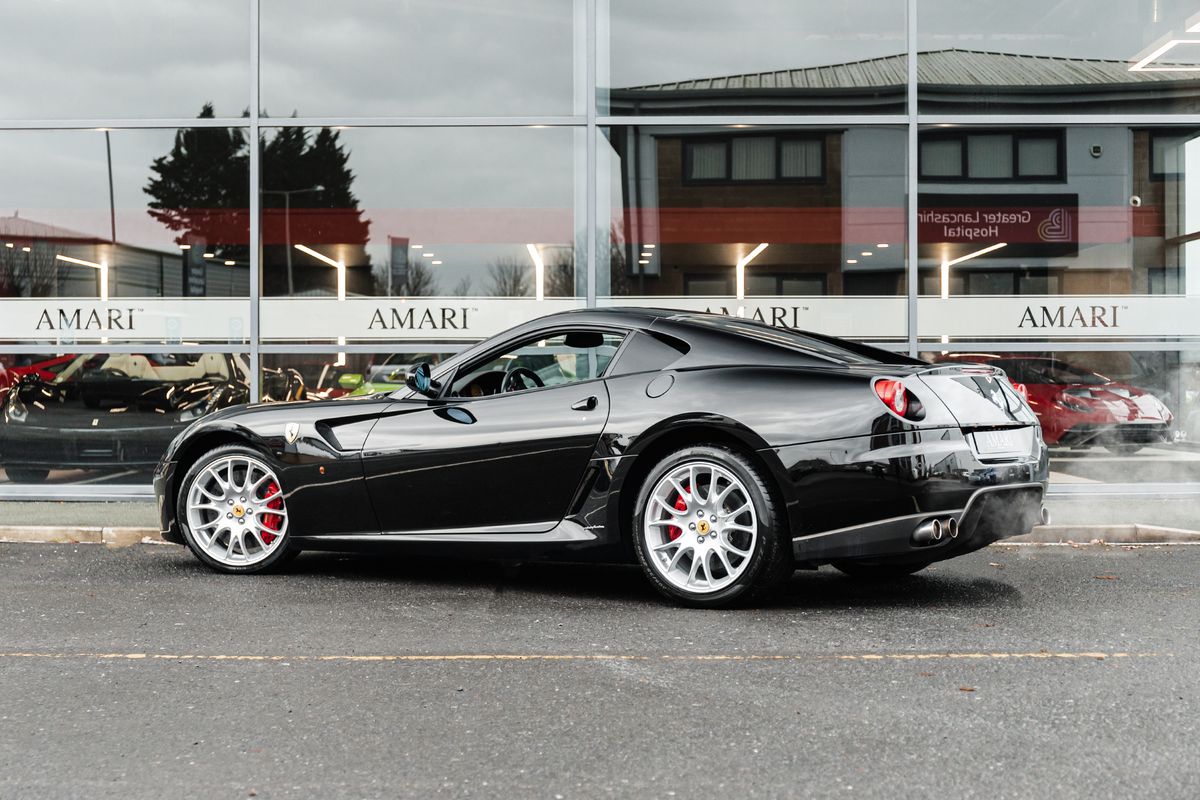 Ferrari 599 Coupe 6.0